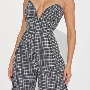 FashionNova Let Me Out Plaid Jumpsuit *DISCONTINUED*  Rare! NWT Women’s XL